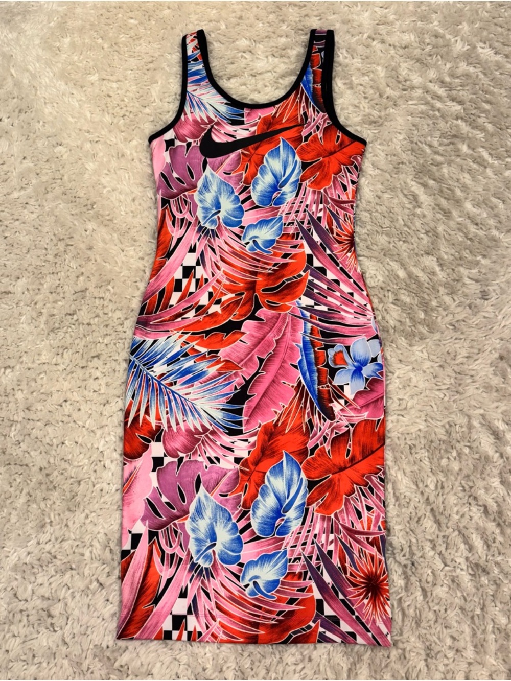 Nike NSW Hyper Femme Dress